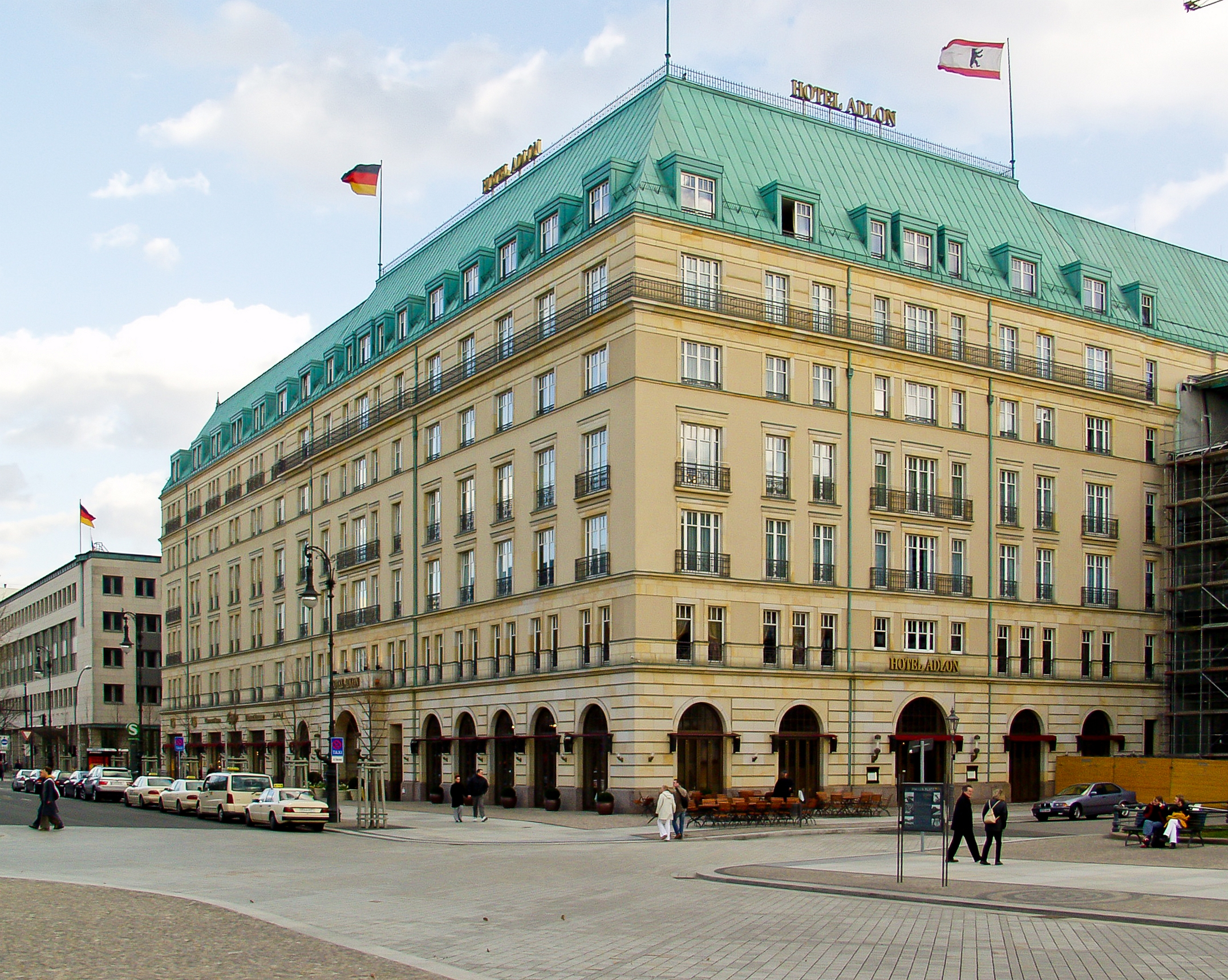 MYCHAUFFEUR Hotel Adlon Kempinski Berlin